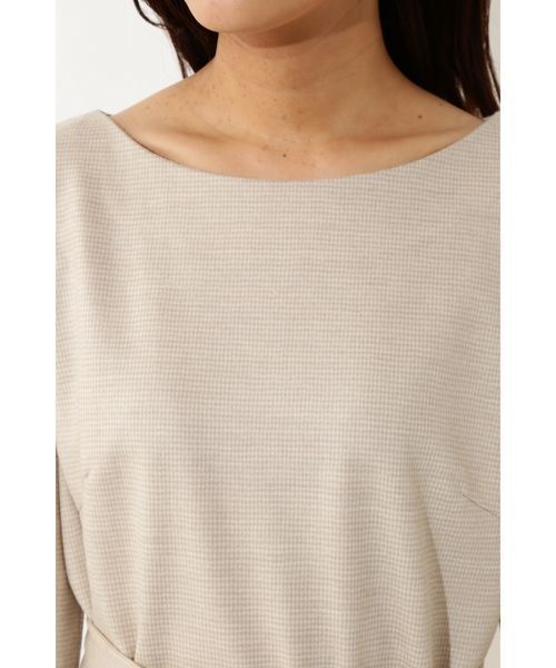 22 OCTOBRE（ヴァンドゥ－オクトーブル）の「フレアスリーブワンピース（ワンピース・レディース・ネイビー/グレー系その他/グレイッシュベージュ・38/40）」の17枚目の写真