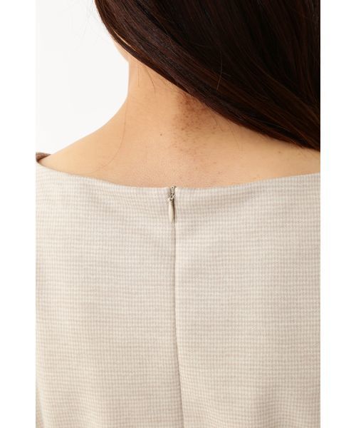 22 OCTOBRE（ヴァンドゥ－オクトーブル）の「フレアスリーブワンピース（ワンピース・レディース・ネイビー/グレー系その他/グレイッシュベージュ・38/40）」の20枚目の写真