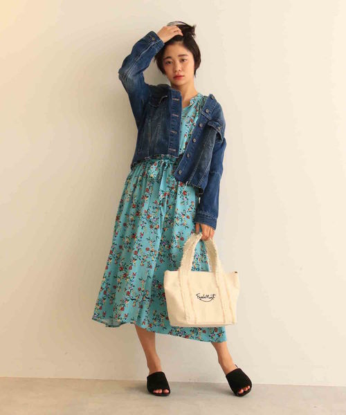 FREE'S MART（フリーズマート）の「スマイルロゴトートバッグ（トートバッグ・レディース・ホワイト/イエロー/ブルー・ﾌﾘ-）」の10枚目の写真