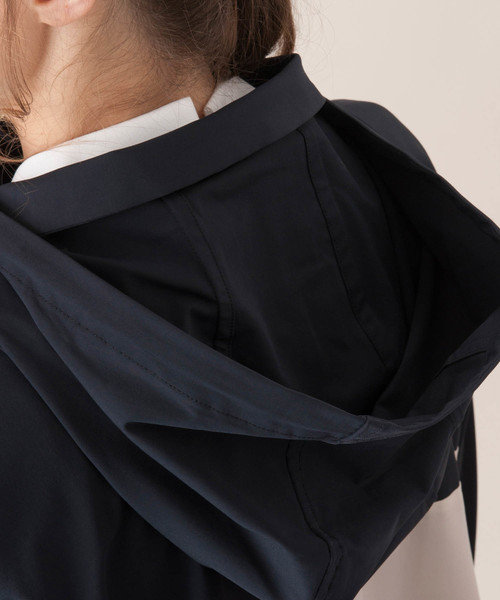 BLUE LABEL CRESTBRIDGE（ブルーレーベルクレストブリッジ）の「【WEB限定】カラーマウンテンパーカー（マウンテンパーカー・レディース・ブラック/ベージュ/ピンク/ダークネイビー/レッド系その他2・38）」の16枚目の写真