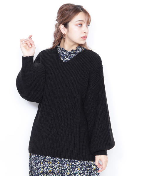 N.(N. Natural Beauty Basic)(エヌエヌナチュラルビューティーベーシック)の「アゼゆったりニット(ニット/セーター・レディース・ブラック/ベージュ/ブルー/カーキ・MEDIUM)」の1枚目の写真