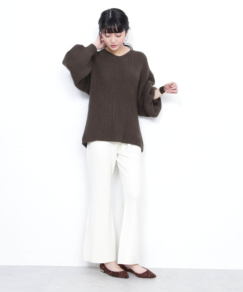 N.(N. Natural Beauty Basic)(エヌエヌナチュラルビューティーベーシック)の「アゼゆったりニット(ニット/セーター・レディース・ブラック/ベージュ/ブルー/カーキ・MEDIUM)」の20枚目の写真