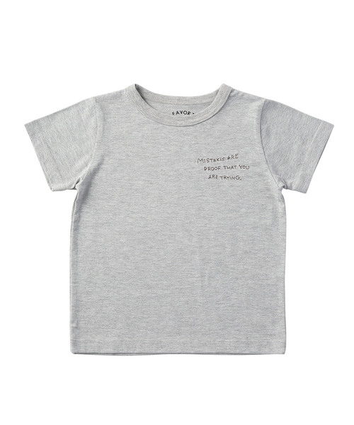 D.fesense（ディーフェセンス）の「【D.fesense /ディーフェセンス】メッセージ刺繍T（Tシャツ/カットソー・キッズ・グレー/ネイビー/オフホワイト・100cm/110cm/80ｃｍ/90cm）」の3枚目の写真