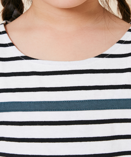 PairPair（ペアペア）の「配色ラインボーダーロンT(長袖)（Tシャツ/カットソー・キッズ・アイボリー・M(115-130)/S(100-115)）」の6枚目の写真