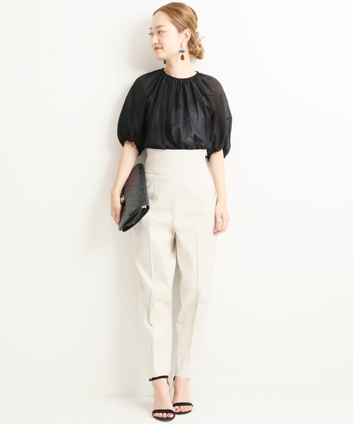 VERMEIL par iena(ヴェルメイユパーイエナ)の「麻混 バックリボンパンツ◆(その他パンツ・レディース・ベージュ/ネイビー/パープル・40/38)」の7枚目の写真