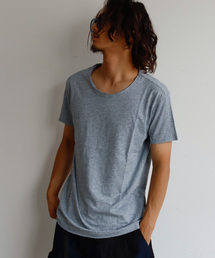 【Holiday】カットオフクルーネックtee