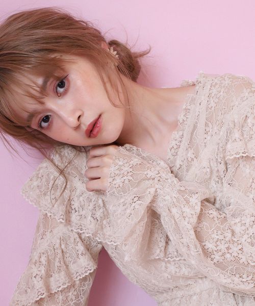 one after another NICE CLAUP(ワンアフターアナザーナイスクラップ)の「【Vacation trip】vintageレースガウンワンピース(ワンピース・レディース・アイボリー/モカ・FREE)」の7枚目の写真