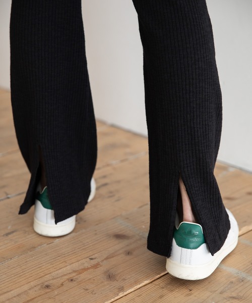 Munich(ミューニック)の「ストレッチスラブリブ スリットレギンス【セットアップ可】(その他パンツ・レディース・ブラック/カーキ/アイボリー・FREE)」の12枚目の写真