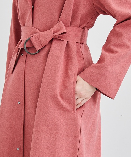 STUDIOUS（ステュディオス）の「【STUDIOUS】バックタックシングルコート（トレンチコート・レディース・ベージュ/ネイビー/ピンク・1/2）」の22枚目の写真