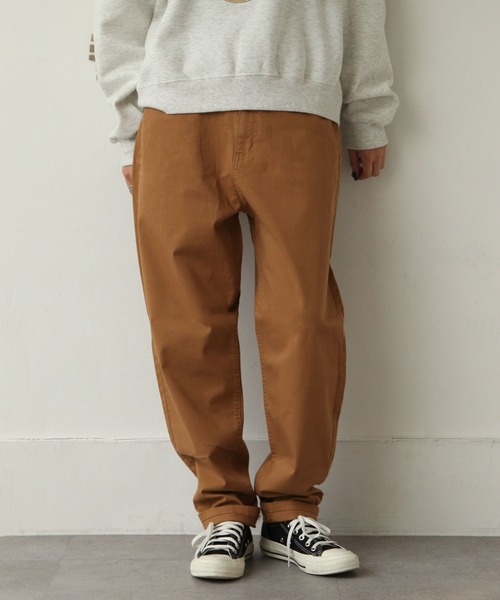 Chillfar(チルファー)の「ハイウエストストレッチ バルーン ツイル/デニムパンツ(デニムパンツ・レディース・ホワイト/サックスブルー/ブルー/ワンウォッシュ/ブラック/グレー/ベージュ/ブラウン/カーキ/ブラック系・SMALL/MEDIUM/LARGE/X-LARGE)」の5枚目の写真