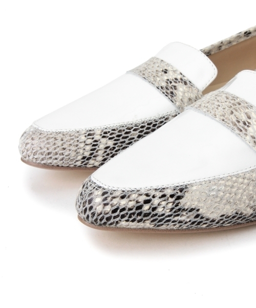 BEAMS LIGHTS Women's(ビームスライツ ウィメンズ)の「mio notis / ポインテッドベルト(その他シューズ・レディース・ブラック/その他1・36/37/38)」の19枚目の写真