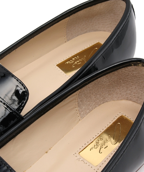 BEAMS LIGHTS Women's(ビームスライツ ウィメンズ)の「mio notis / ポインテッドベルト(その他シューズ・レディース・ブラック/その他1・36/37/38)」の3枚目の写真