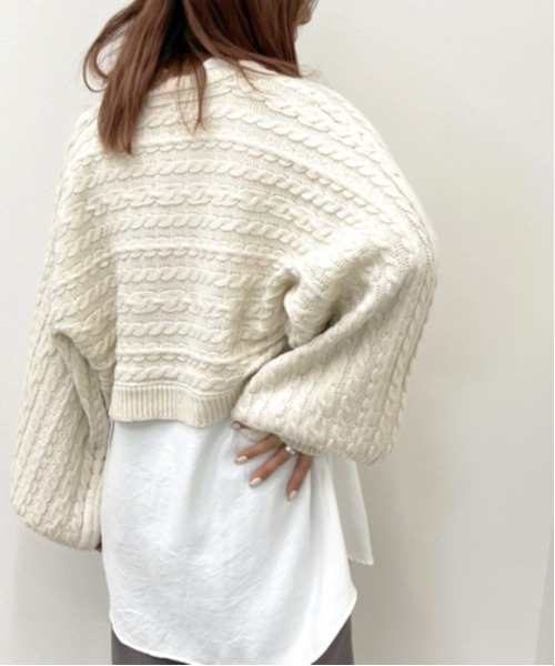 apres jour mignon（アプレジュールミニョン）の「ショートケーブルニット 【ZOZOTOWN限定アイテム】（ニット/セーター・レディース・カーキ/アイボリー/ブラック/ダークブルー・フリー/X-LARGE）」の12枚目の写真