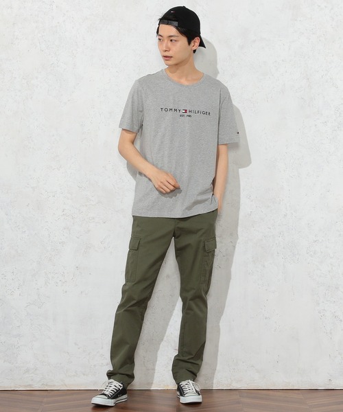 TOMMY HILFIGER（トミーヒルフィガー）の「ベーシックロゴTシャツ（Tシャツ/カットソー・メンズ・ホワイト/ブラック/ネイビー/グレー/ネイビー系1/ホワイト系その他/ブラック系その他・SMALL/MEDIUM/LARGE/X-LARGE）」の16枚目の写真