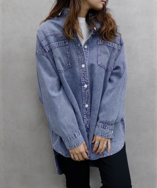 UNDERWRAPS(アンダーラップス)の「UNDERWRAPS / アンダーラップス BIGデニムシャツ (M3)(シャツ/ブラウス・レディース・ケミカルウォッシュ/インディゴブルー・M/L)」の8枚目の写真