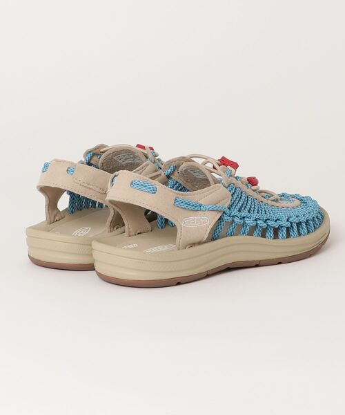KEEN(キーン)の「UNEEK / ユニーク/ レディース スニーカー サンダル(サンダル・レディース・スカイブルー・23cm/23.5cm/24.5cm/25.5cm/24cm/25cm/22.5cm)」の2枚目の写真