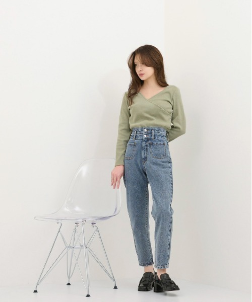 kicuri（キクリ）の「【低身長向けXSサイズ有】前後２WAYショートカシュクールリブトップス（Tシャツ/カットソー・レディース・ライトグリーン・X-SMALL/SMALL）」の8枚目の写真