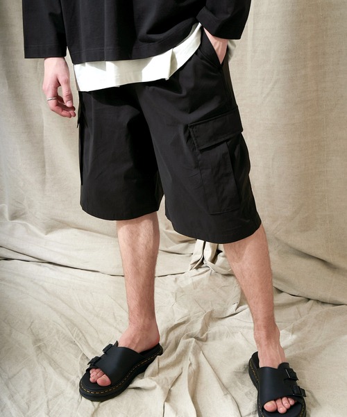 EMMA CLOTHES(エマクローズ)の「コットンナイロンストレッチ ワイドシルエットカーゴショーツ EMMA CLOTHES(その他パンツ・メンズ・ライラック/ブラック/ベージュ・L/M)」の12枚目の写真