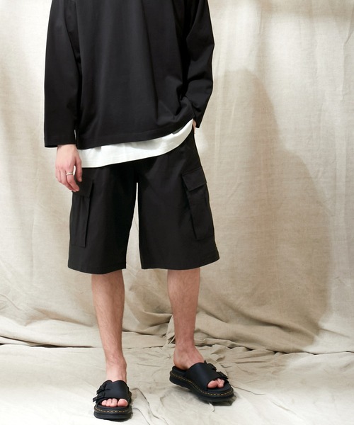 EMMA CLOTHES(エマクローズ)の「コットンナイロンストレッチ ワイドシルエットカーゴショーツ EMMA CLOTHES(その他パンツ・メンズ・ライラック/ブラック/ベージュ・L/M)」の14枚目の写真