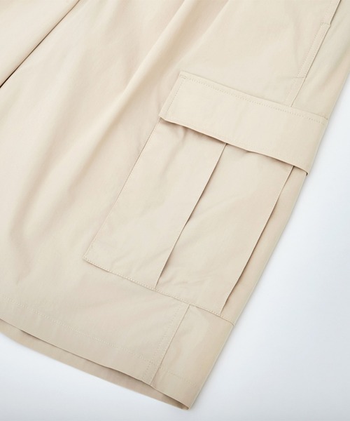 EMMA CLOTHES(エマクローズ)の「コットンナイロンストレッチ ワイドシルエットカーゴショーツ EMMA CLOTHES(その他パンツ・メンズ・ライラック/ブラック/ベージュ・L/M)」の5枚目の写真