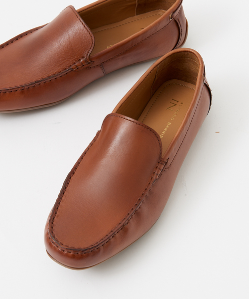 alfredoBANNISTER(アルフレッドバニスター)の「【販売店舗限定】ベーシック ドライビングシューズ(スリッポン・メンズ・キャメル/グレー/ネイビー/その他・41/43/42/44/40/39/45)」の13枚目の写真