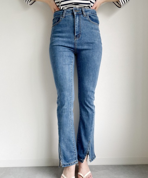Alite cloth(アリーテクロス)の「スーパーストレッチスリットレギンス風デニム(デニムパンツ・レディース・ブラック/ブルー・S/M)」の3枚目の写真