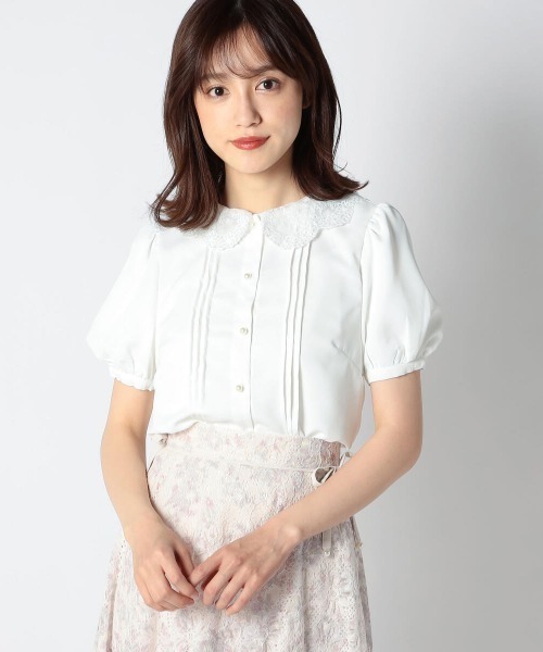 LODISPOTTO(ロディスポット)の「レースカラーふんわりパフブラウス(シャツ/ブラウス・レディース・ピンクベージュ/ホワイト・MEDIUM)」の5枚目の写真