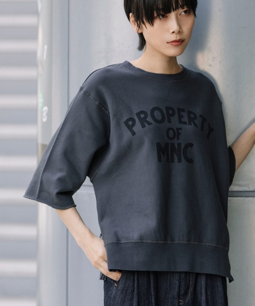 Munich(ミューニック)の「バイオウォッシュフレンチテリー ロゴプリントスウェット(スウェット・レディース・アイボリー/ダークグレー/キャメル・FREE)」の2枚目の写真