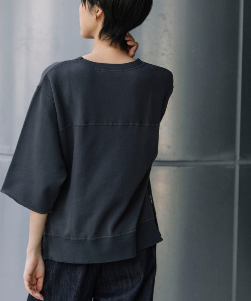 Munich(ミューニック)の「バイオウォッシュフレンチテリー ロゴプリントスウェット(スウェット・レディース・アイボリー/ダークグレー/キャメル・FREE)」の5枚目の写真