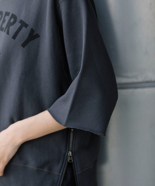 Munich(ミューニック)の「バイオウォッシュフレンチテリー ロゴプリントスウェット(スウェット・レディース・アイボリー/ダークグレー/キャメル・FREE)」の18枚目の写真