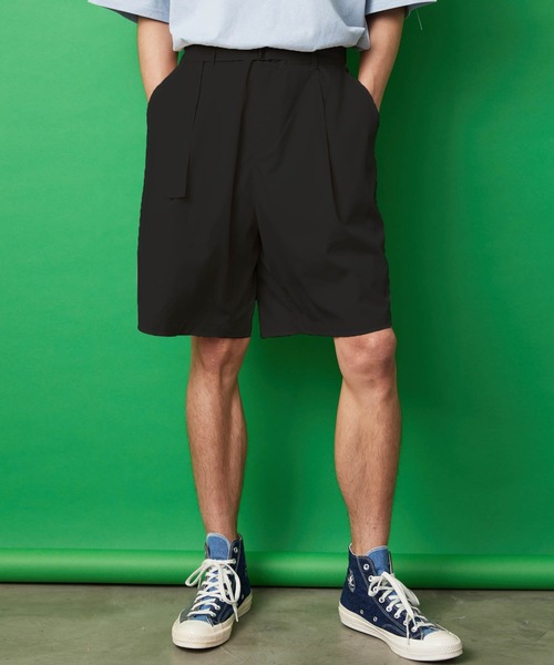 KGFR（カガフリ）の「直営店・WEB限定 KGFR(カガフリ)ワイドイージーショーツ（その他パンツ・メンズ・ブラック/ライトグレー/ベージュ/ライトグリーン・L/M/S）」の2枚目の写真