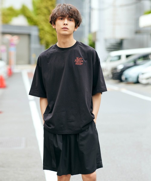 KGFR（カガフリ）の「直営店・WEB限定 KGFR(カガフリ)ワイドイージーショーツ（その他パンツ・メンズ・ブラック/ライトグレー/ベージュ/ライトグリーン・L/M/S）」の11枚目の写真