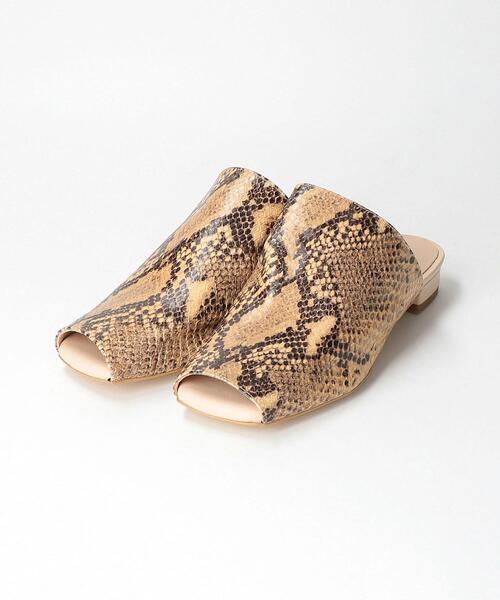 FAEDA（ファエダ）の「＜FAEDA＞パイソン柄スライダーサンダル（サンダル・レディース・その他1・38/36/37）」の2枚目の写真