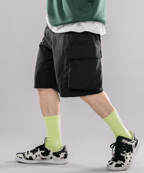 kutir(クティール)の「ナイロンカーゴハーフパンツ(その他パンツ・メンズ・ライトブルー/ブラック・SMALL/MEDIUM/LARGE)」の9枚目の写真