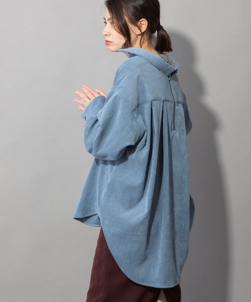 Munich(ミューニック)の「ストレッチコーデュロイバックジップシャツブラウス(セットアップ可)(シャツ/ブラウス・レディース・ベージュ/アイボリー/ダークグレー/グレイッシュブルー・FREE)」の8枚目の写真