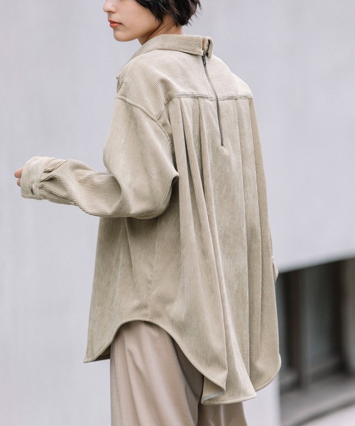 Munich(ミューニック)の「ストレッチコーデュロイバックジップシャツブラウス(セットアップ可)(シャツ/ブラウス・レディース・ベージュ/アイボリー/ダークグレー/グレイッシュブルー・FREE)」の16枚目の写真