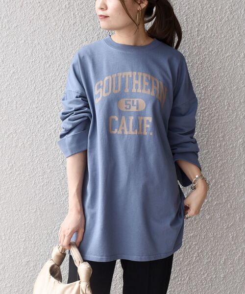 SHIPS(シップス)の「【WEB限定】ダブルフレアスリーブカレッジTEE◇(Tシャツ/カットソー・レディース・ダークグレー/チャコールグレー/ライトブルー/アイボリー/オフホワイト/サックスブルー・ONE SIZE)」の1枚目の写真