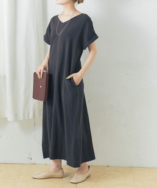 URBAN RESEARCH ROSSO（アーバンリサーチロッソ）の「リネン混コクーンワンピース（ワンピース・レディース・チャコールグレー/カーキ/ピンク系その他・FREE）」の12枚目の写真