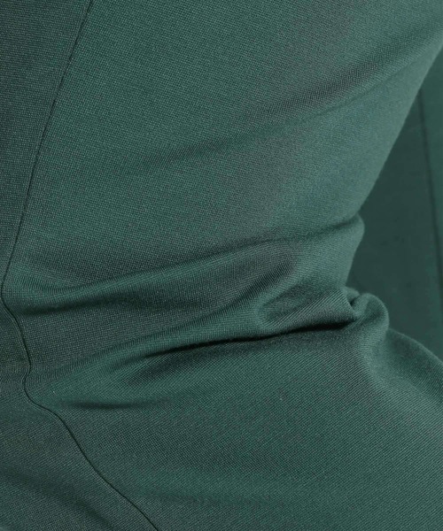 niko and...（ニコアンド）の「[MODE NORM CORE]ポンチスリットフレアパンツ（その他パンツ・レディース・ブラック/グリーン/ダークブルー・MEDIUM/LARGE）」の15枚目の写真