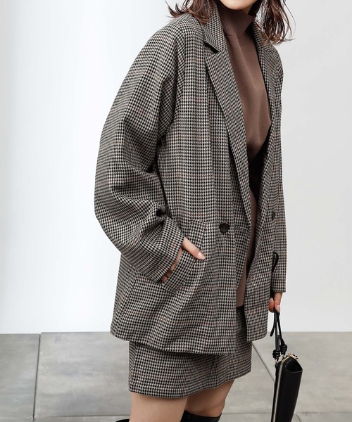 COLONY 2139（コロニートゥーワンスリーナイン）の「TR先染ダブルブレストテーラードジャケット(セットアップ可)（テーラードジャケット・レディース・ブラウン/グレー・LARGE/MEDIUM）」の3枚目の写真