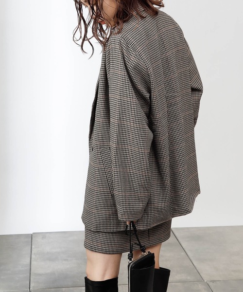 COLONY 2139（コロニートゥーワンスリーナイン）の「TR先染ダブルブレストテーラードジャケット(セットアップ可)（テーラードジャケット・レディース・ブラウン/グレー・LARGE/MEDIUM）」の15枚目の写真