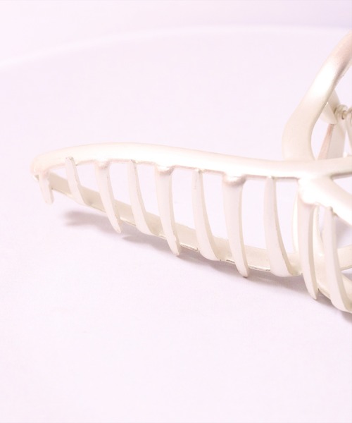 BAYBLO（ベイブロ）の「(SB)メタルフレーム リボン ヘアクリップ（バレッタ/ヘアクリップ・レディース・シルバー/ゴールド/シルバー系その他/ゴールド系その他・FREE）」の12枚目の写真