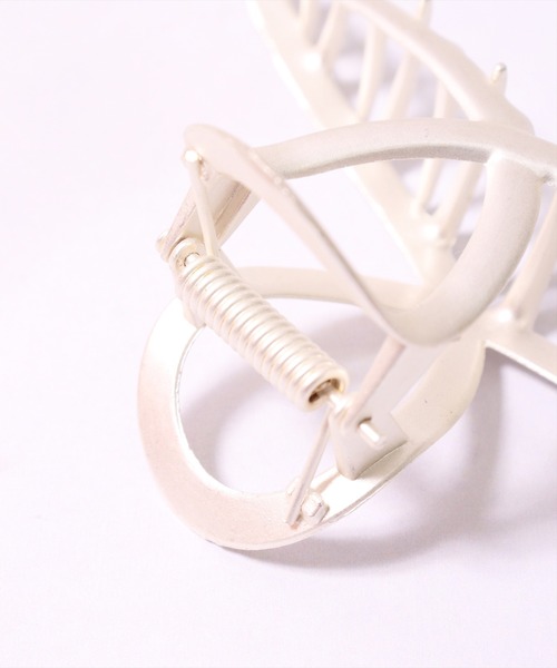 BAYBLO（ベイブロ）の「(SB)メタルフレーム リボン ヘアクリップ（バレッタ/ヘアクリップ・レディース・シルバー/ゴールド/シルバー系その他/ゴールド系その他・FREE）」の13枚目の写真