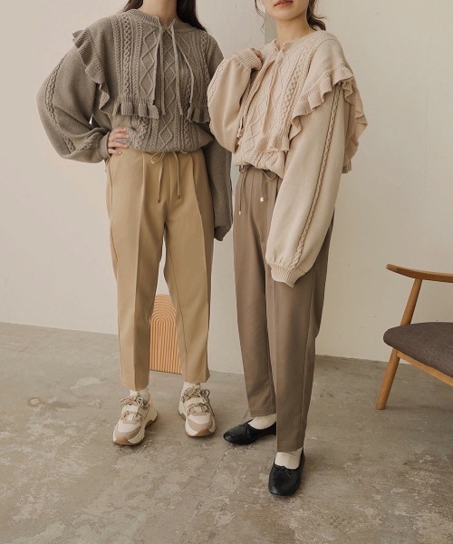 moi tytto(モイテュット)の「淡色イージーパンツ(その他パンツ・レディース・ベージュ/モカ・SMALL/MEDIUM)」の10枚目の写真