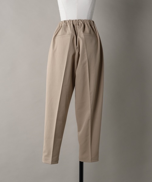 moi tytto(モイテュット)の「淡色イージーパンツ(その他パンツ・レディース・ベージュ/モカ・SMALL/MEDIUM)」の4枚目の写真