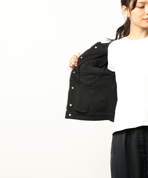 ZADIG&VOLTAIRE(ザディグ エ ヴォルテール)の「KIOKY DENIM SHIMMER BLOUSON(デニムジャケット・レディース・ブラック・S/XS/M)」の2枚目の写真