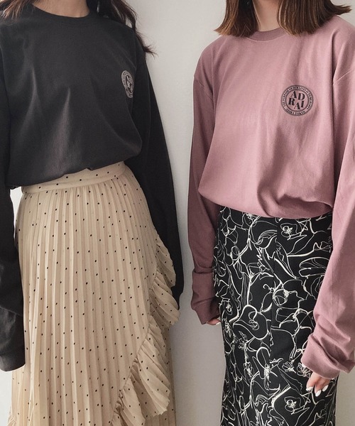 ADIRA（アディラ）の「ユニセックススカーフガラL/T（Tシャツ/カットソー・レディース・スミクロ/エンジ・LARGE）」の19枚目の写真