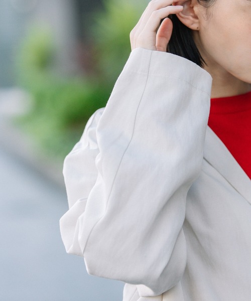 Munich（ミューニック）の「ポリエステルヴィスコースリネン×サテンチェスターコート（チェスターコート・レディース・ブラック/モカ/グレイッシュベージュ・S/XS）」の5枚目の写真