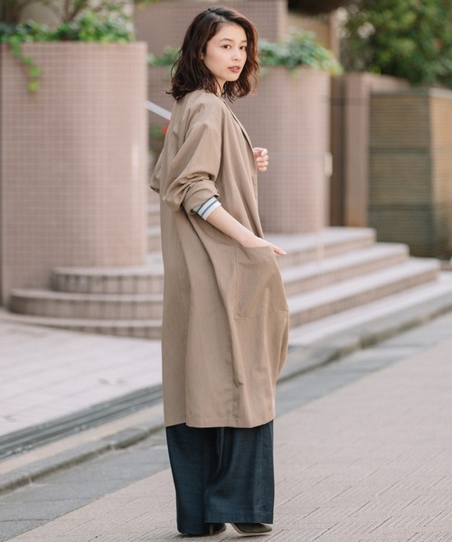 Munich（ミューニック）の「ポリエステルヴィスコースリネン×サテンチェスターコート（チェスターコート・レディース・ブラック/モカ/グレイッシュベージュ・S/XS）」の19枚目の写真