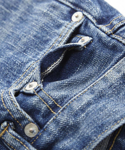 SEA（シー）の「VINTAGE 801M ミディアムライズストレートオリジナルセルヴィッチデニムパンツ（デニムパンツ・レディース・ライトブルー/ワンウォッシュ/ノンウォッシュ/ブルー・27/25/26/24）」の16枚目の写真